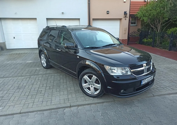 Dodge Journey cena 29990 przebieg: 167100, rok produkcji 2010 z Poznań małe 121